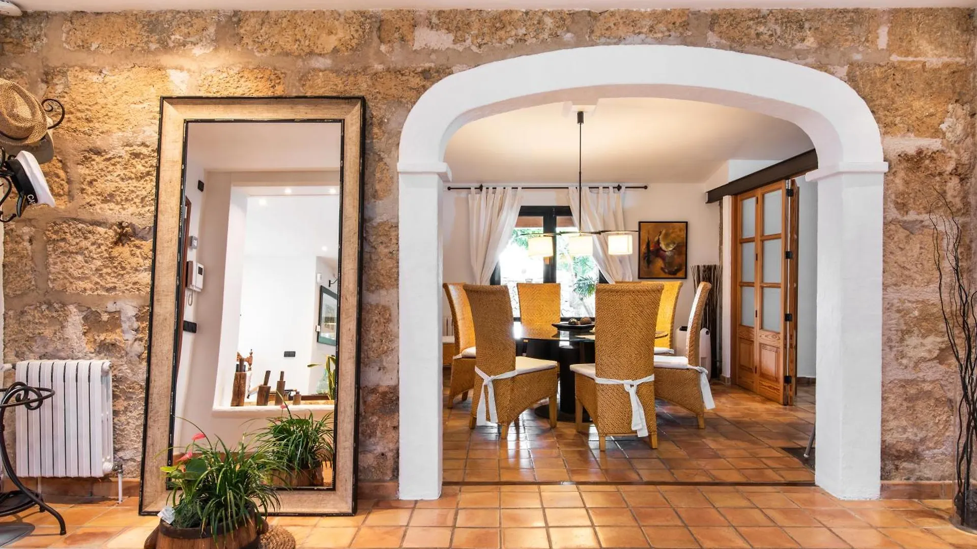 Moliner Premium Villa بويينسا
